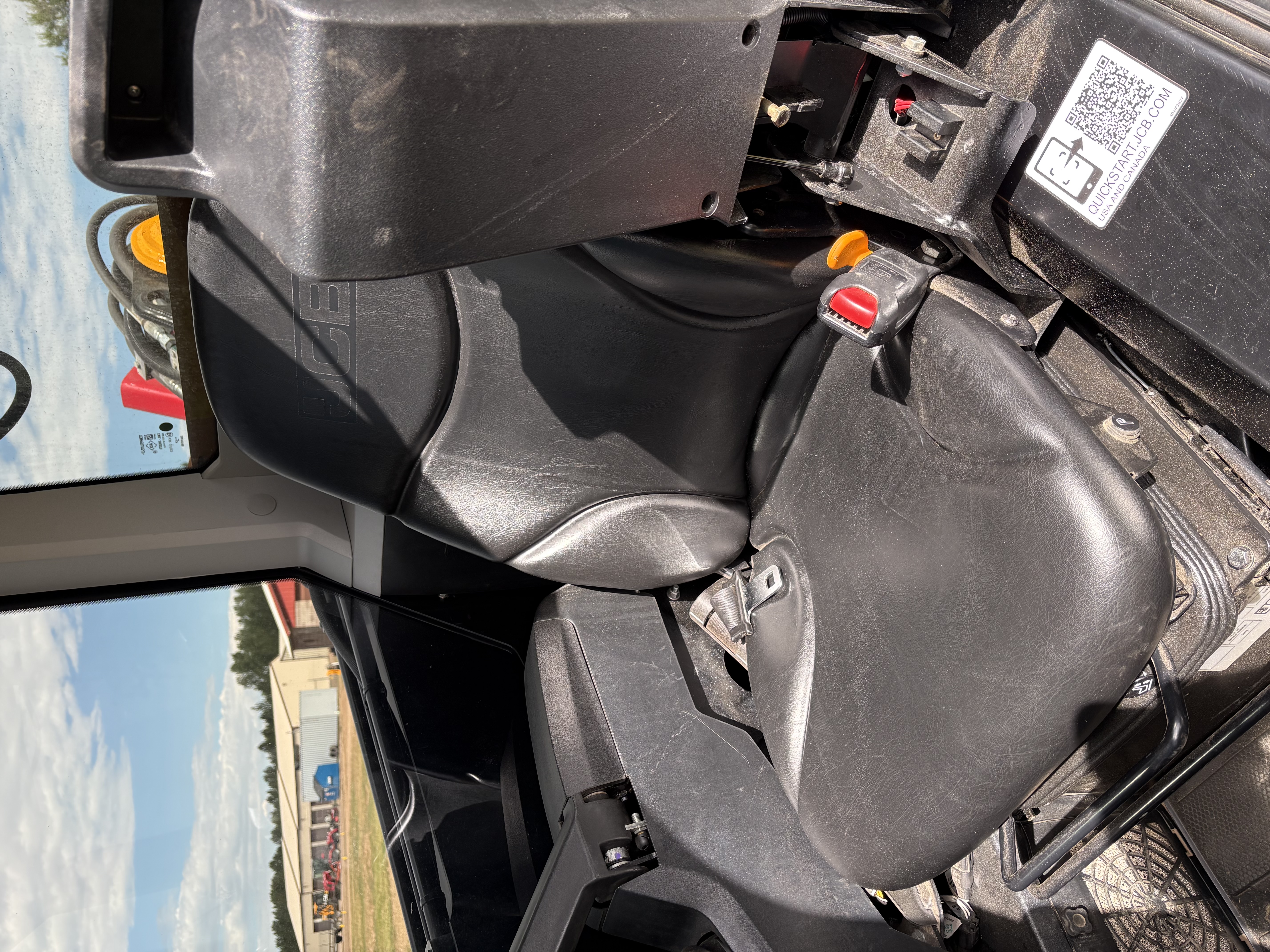 2024 JCB 3TS - 8T Loader