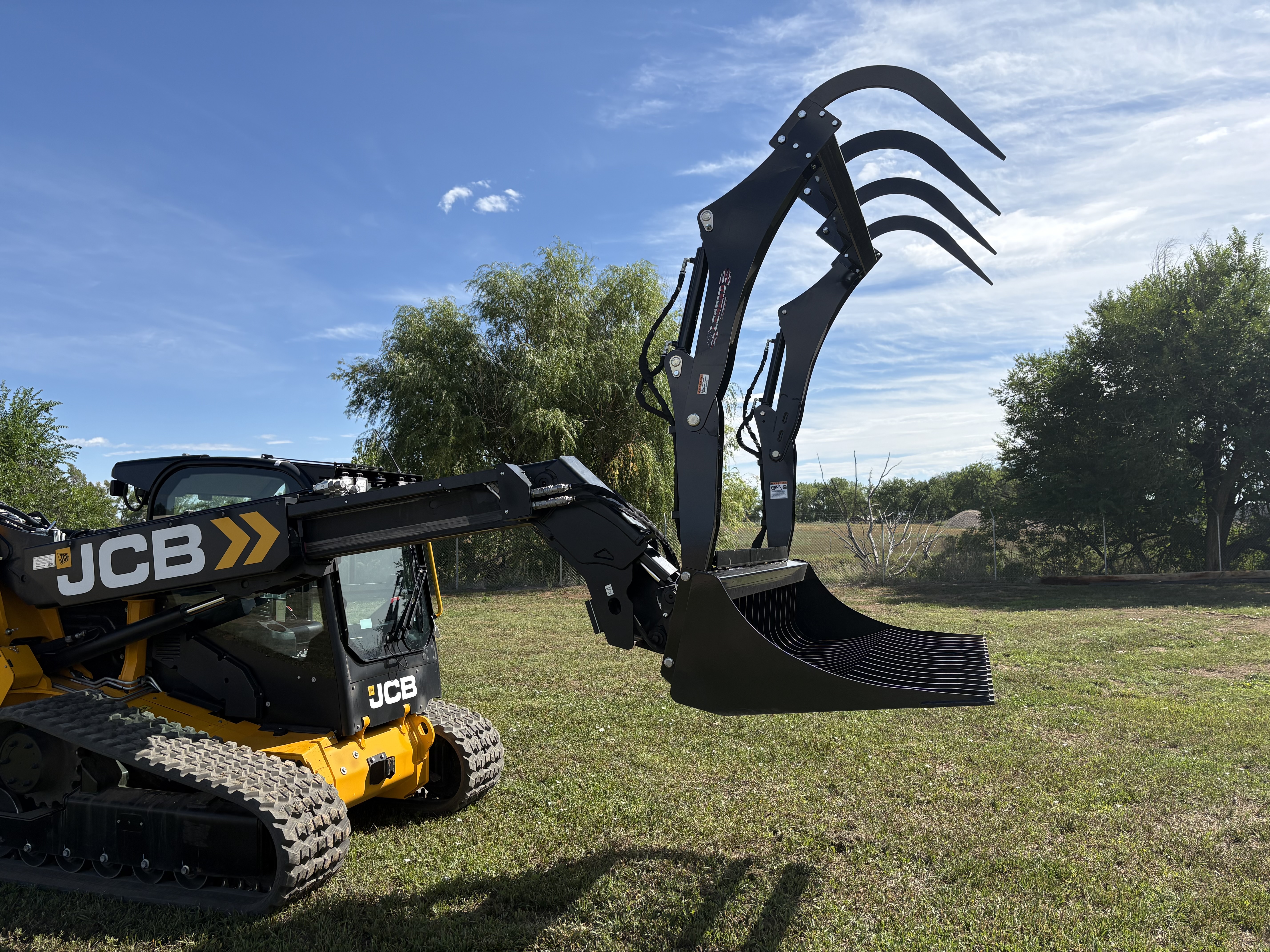 2026 Legend LE33227 Attachments