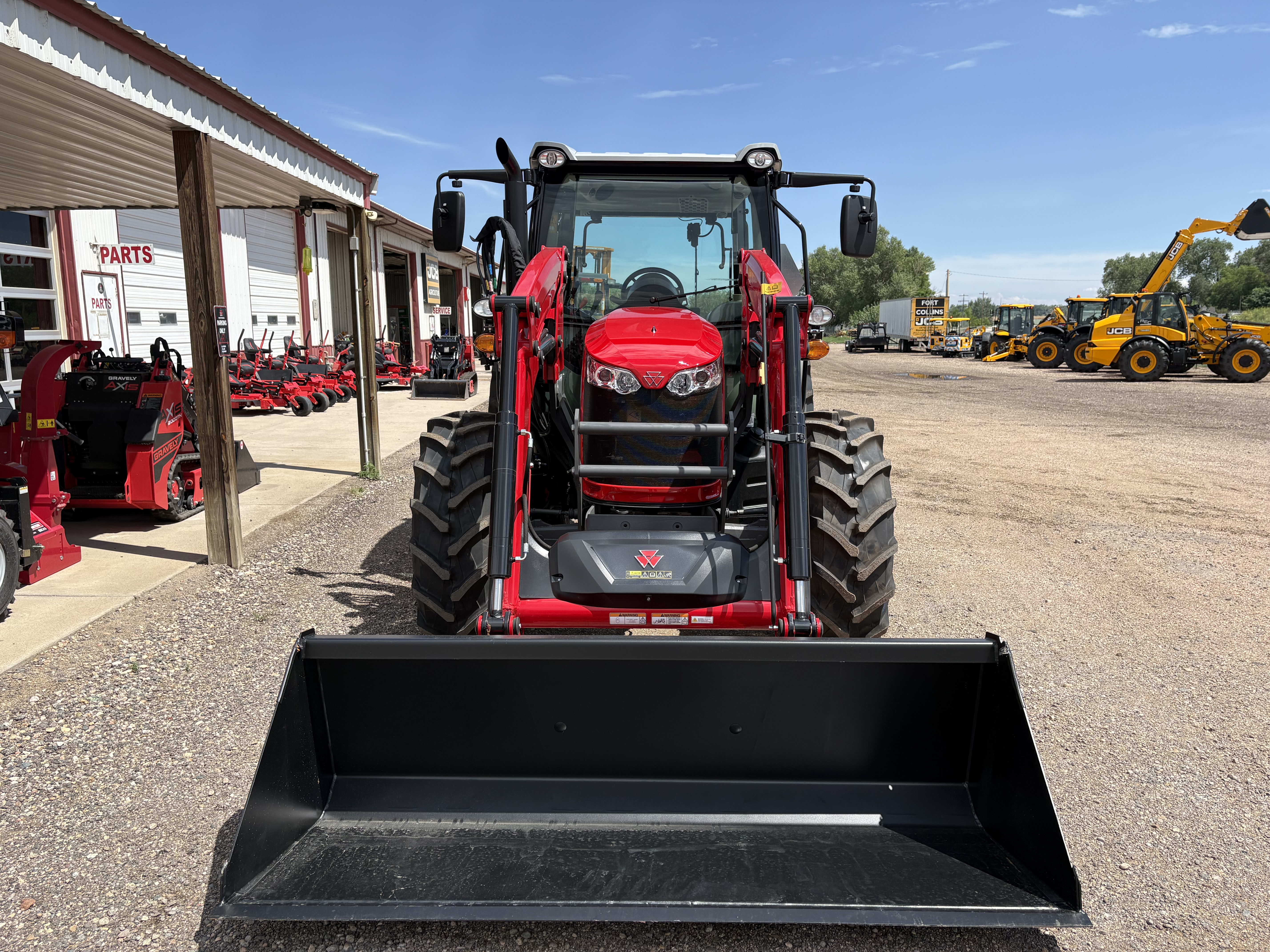 2026 Massey Ferguson MF 4710 M Tractor