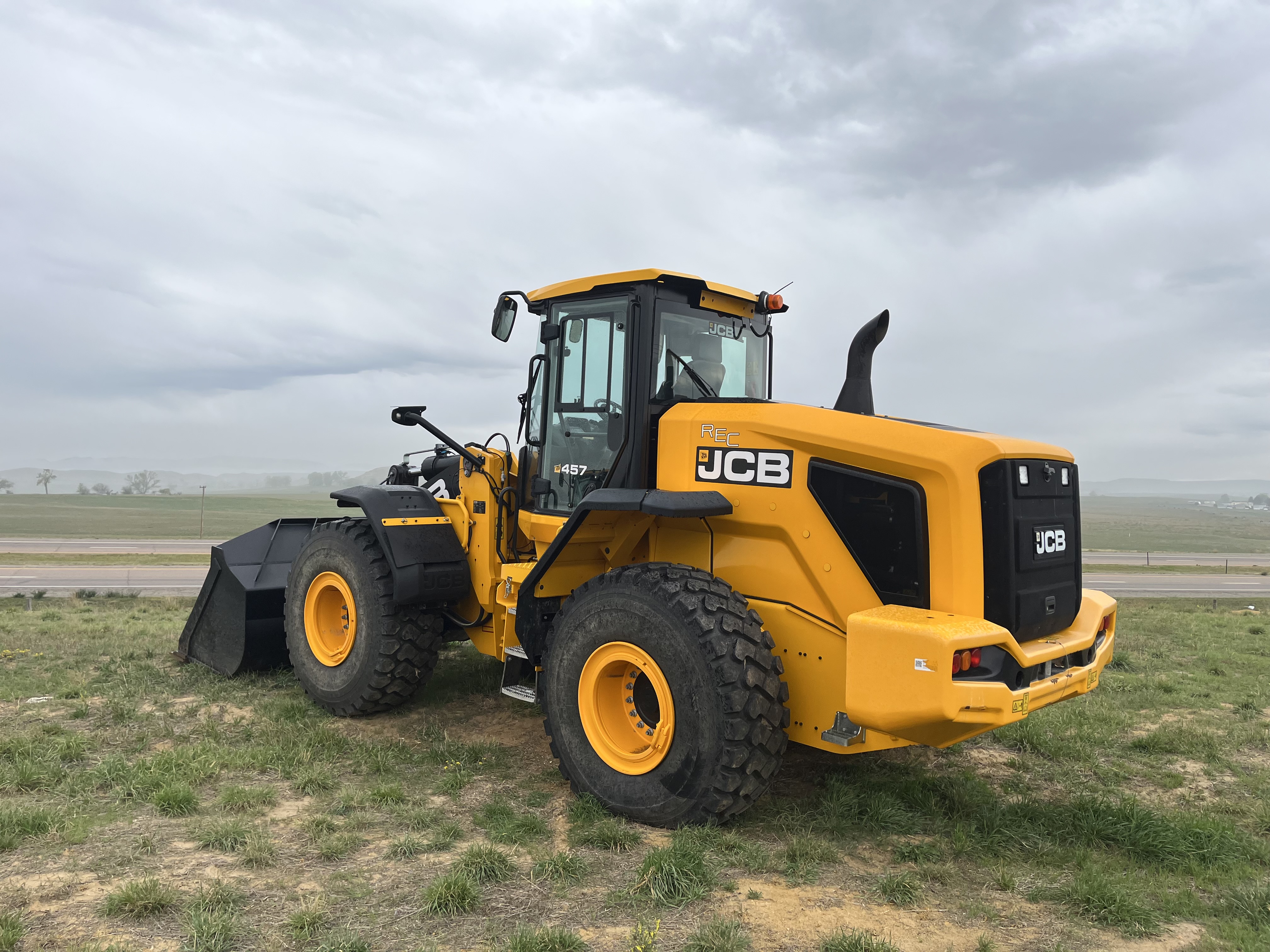 2023 JCB 457 Wheel Loader