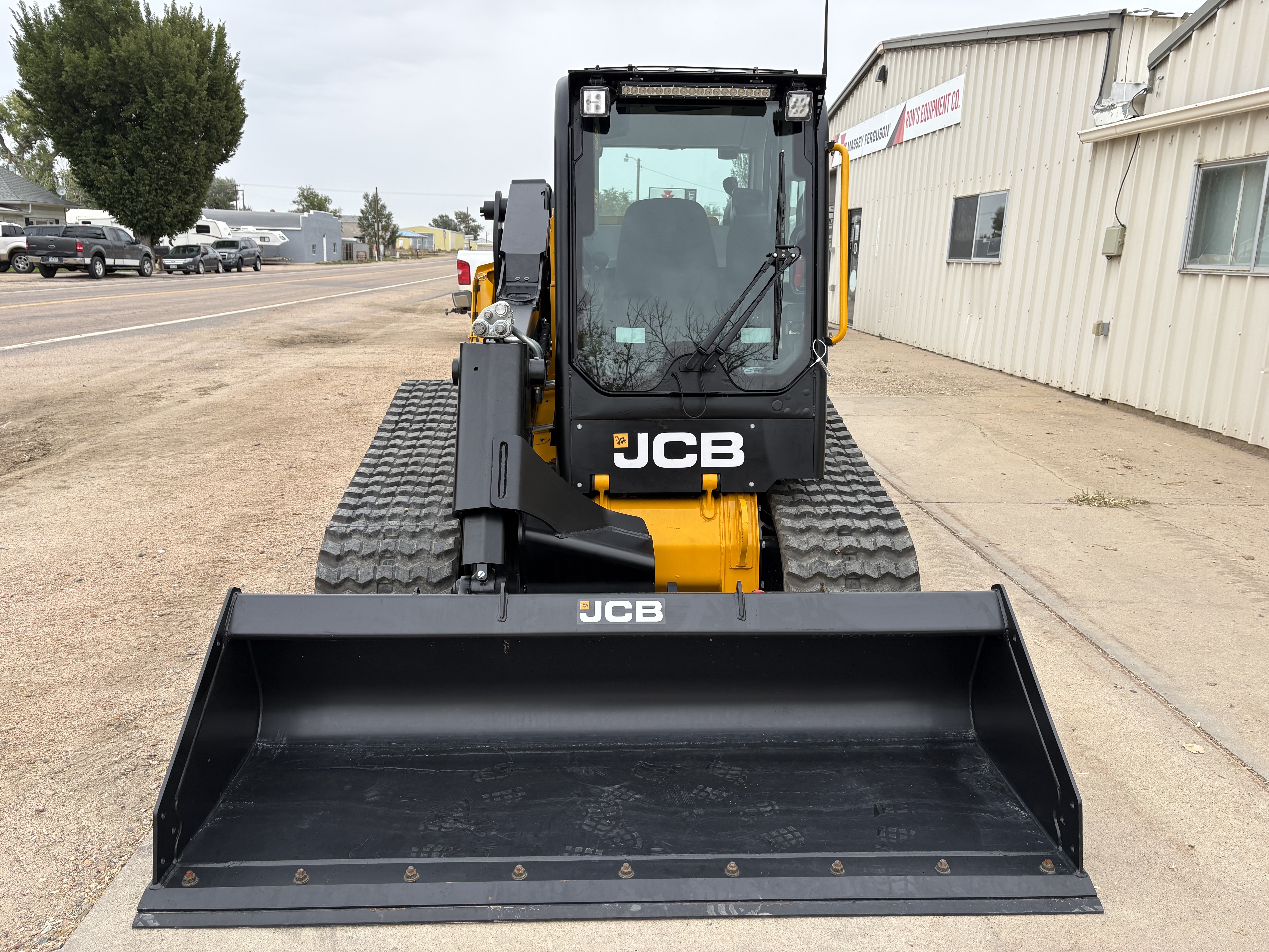 2026 JCB 290T Loader