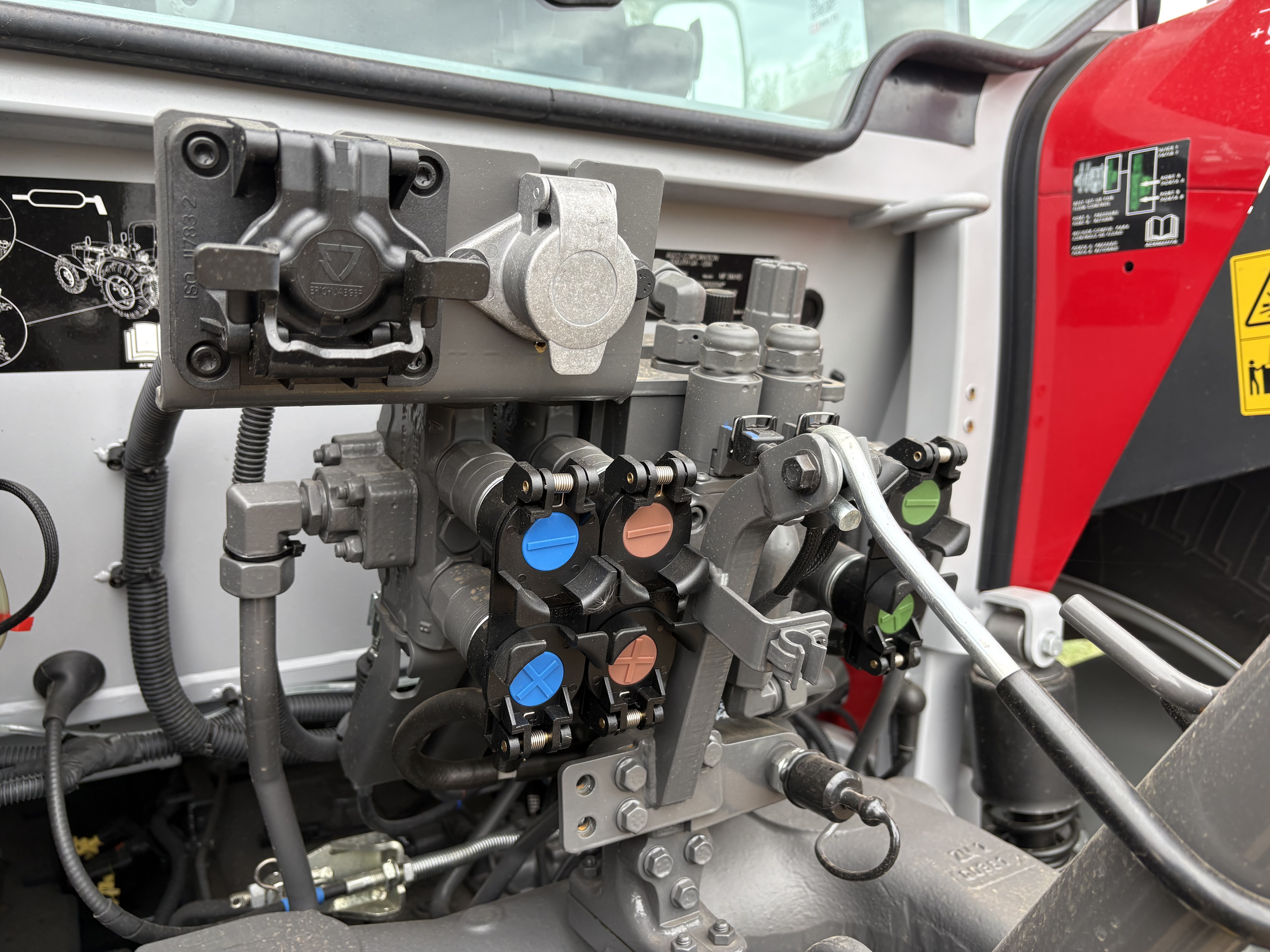 2026 Massey Ferguson MF 5M.145 Tractor