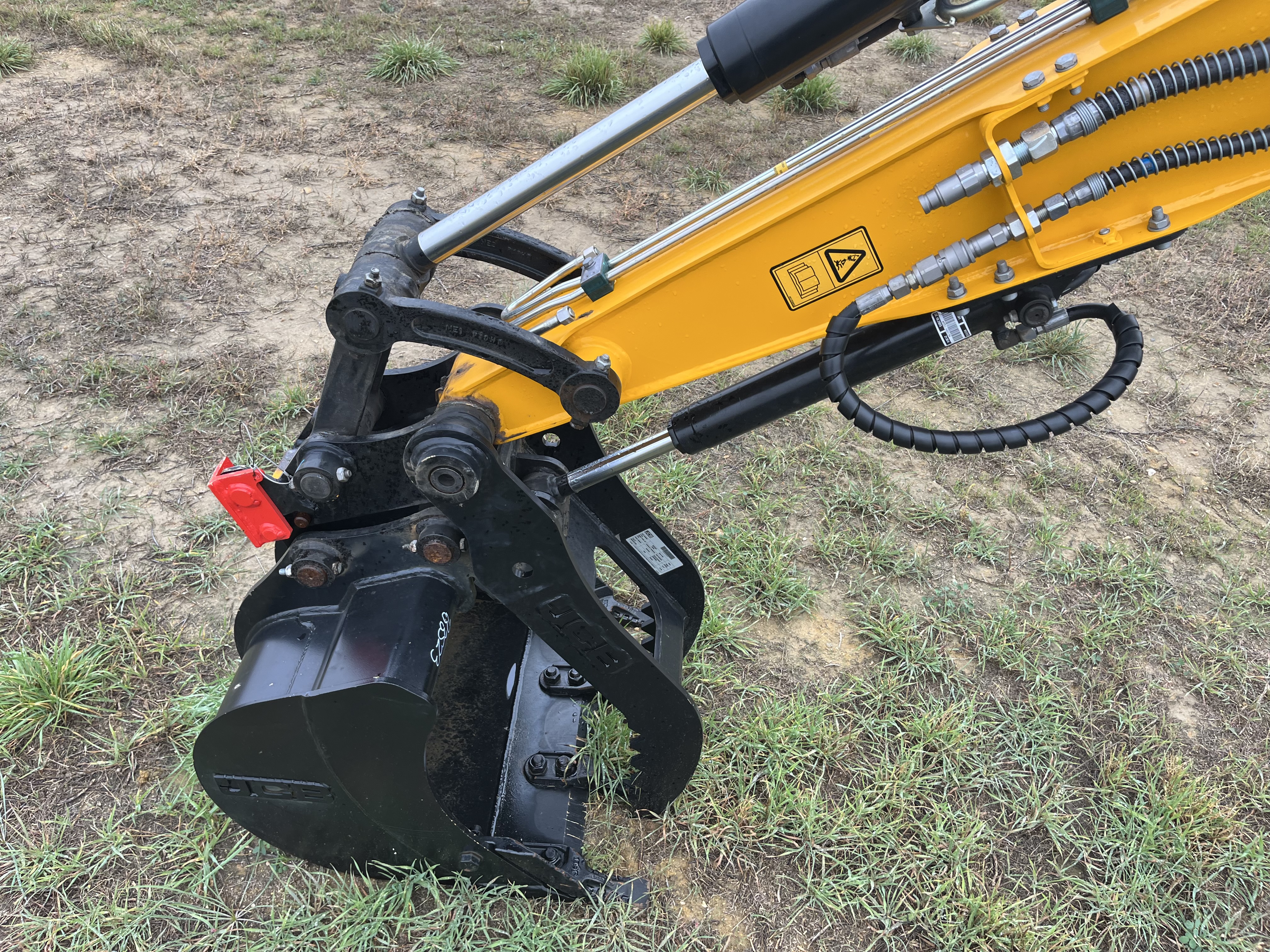 2025 JCB 35Z-1 Excavators