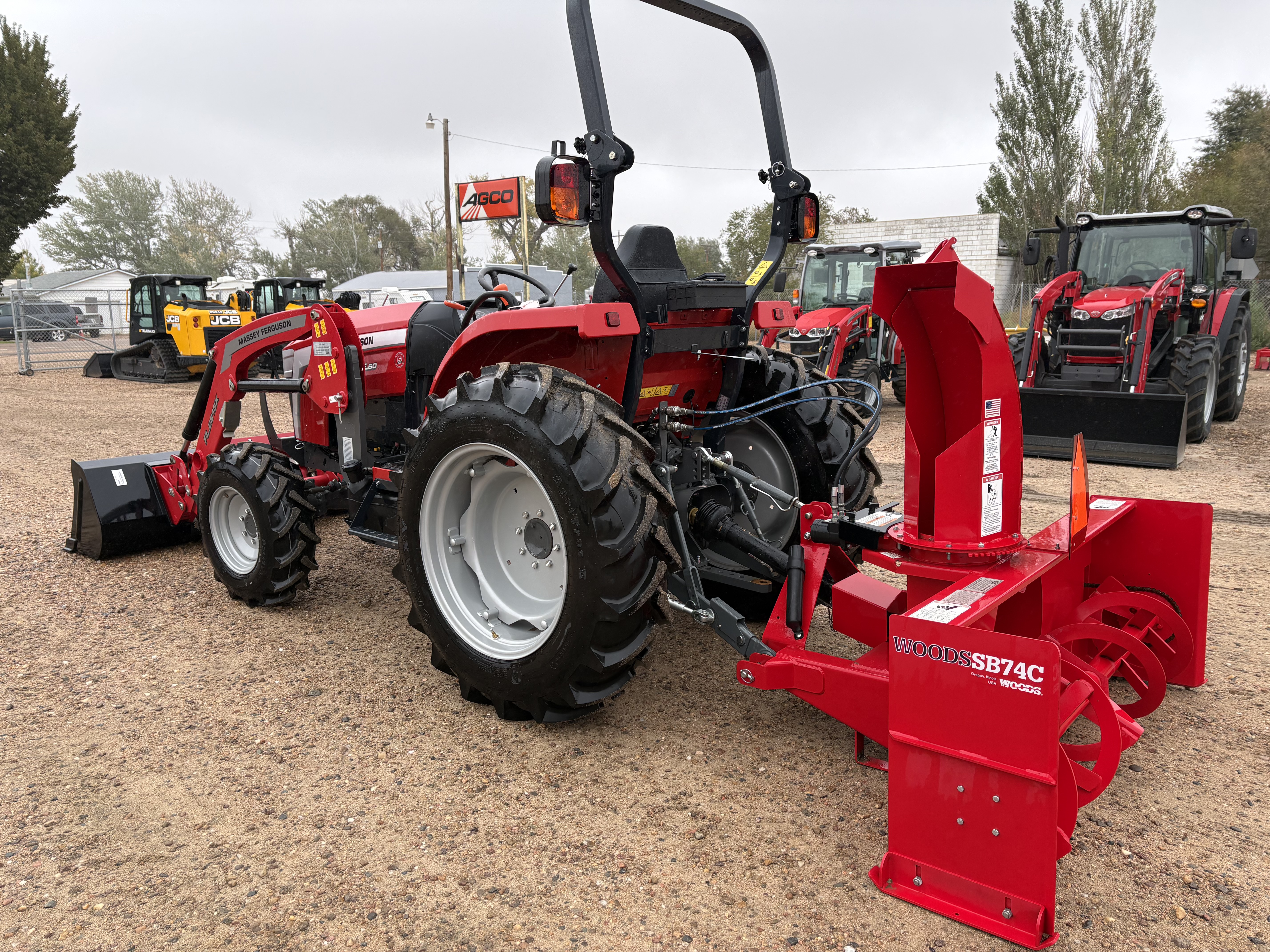 2025 Massey Ferguson MF 2E.60 Tractor