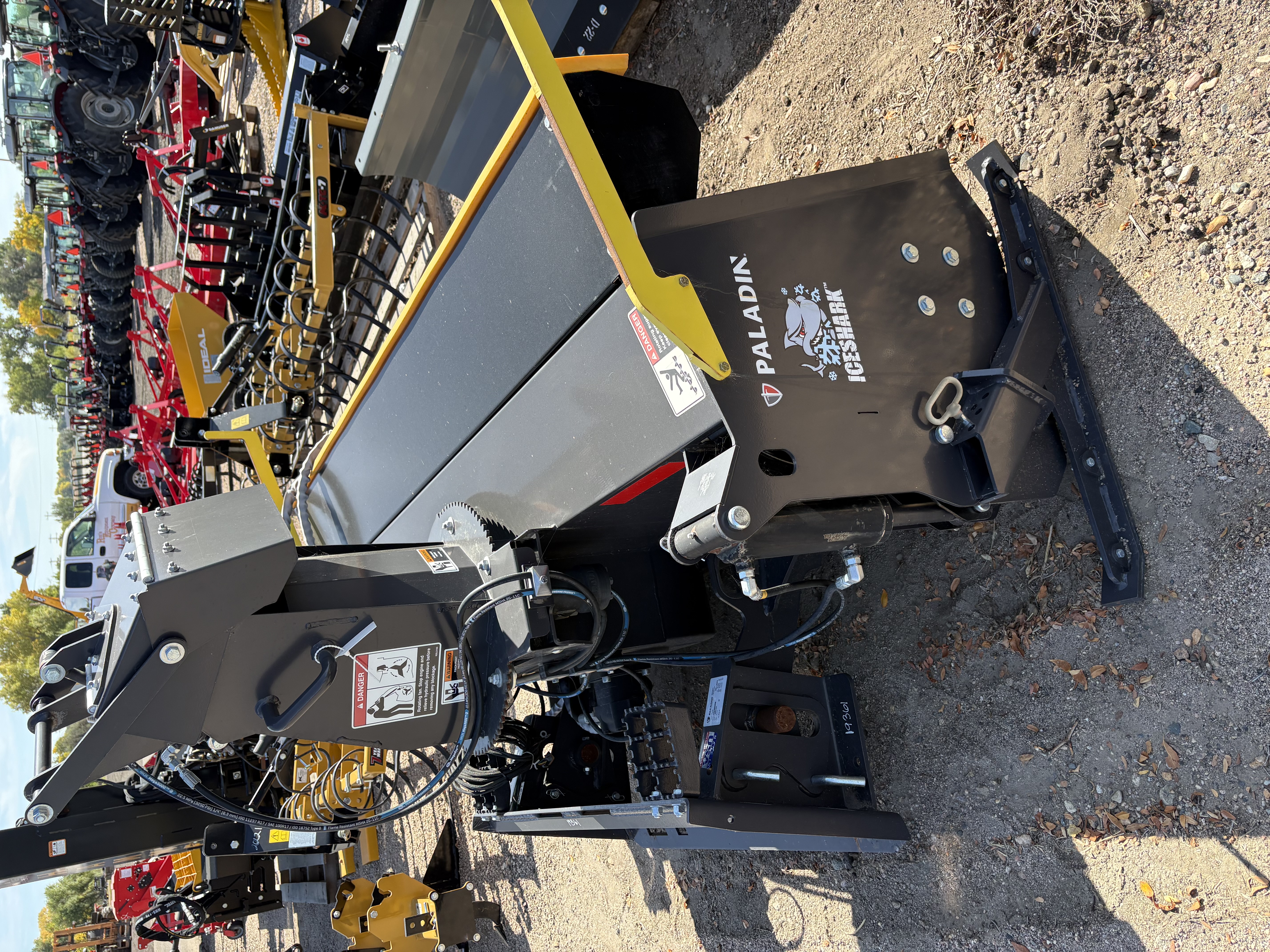 2025 Paladin Attachments 25084D Attachments