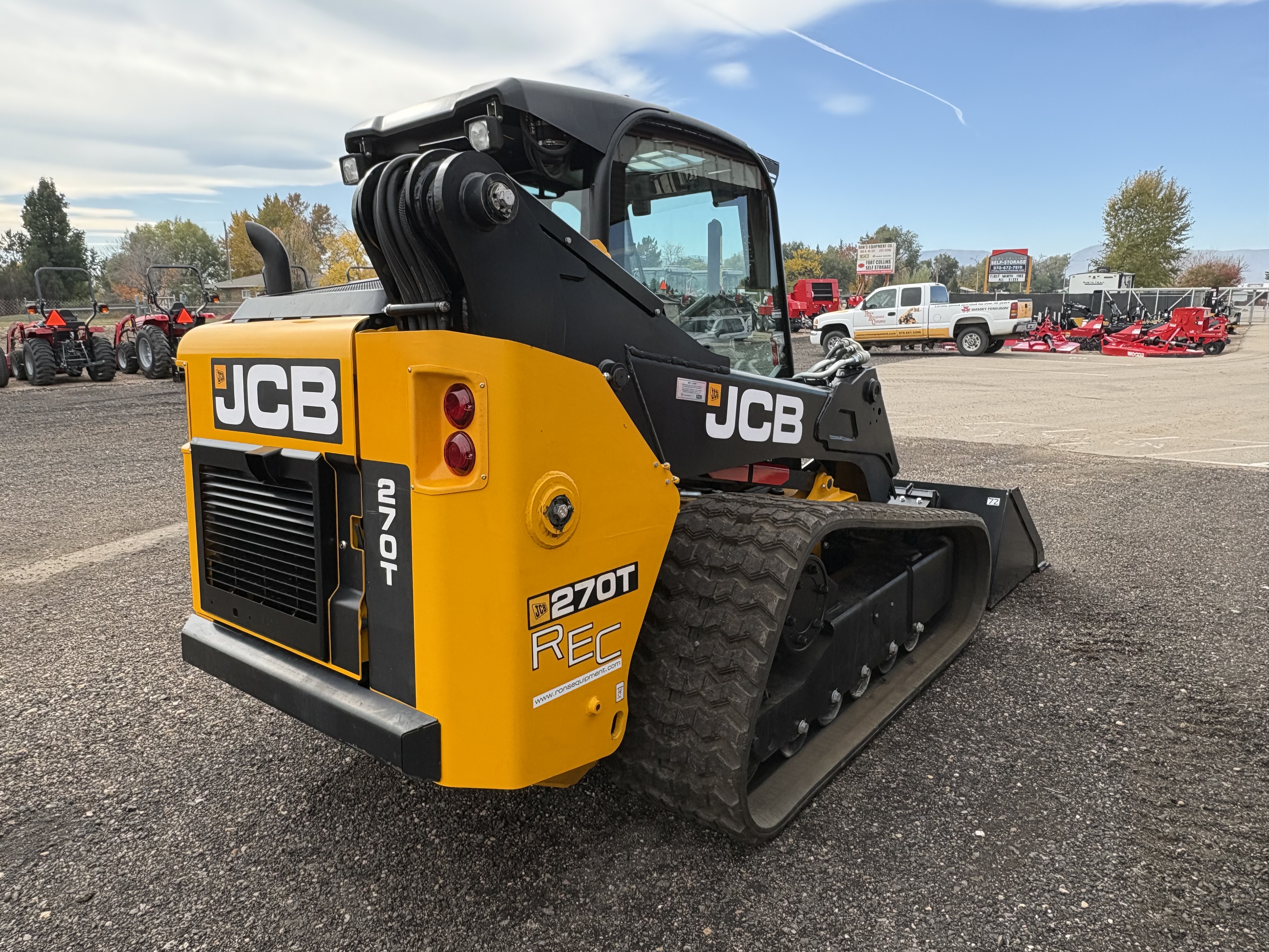 2024 JCB 270T Loader