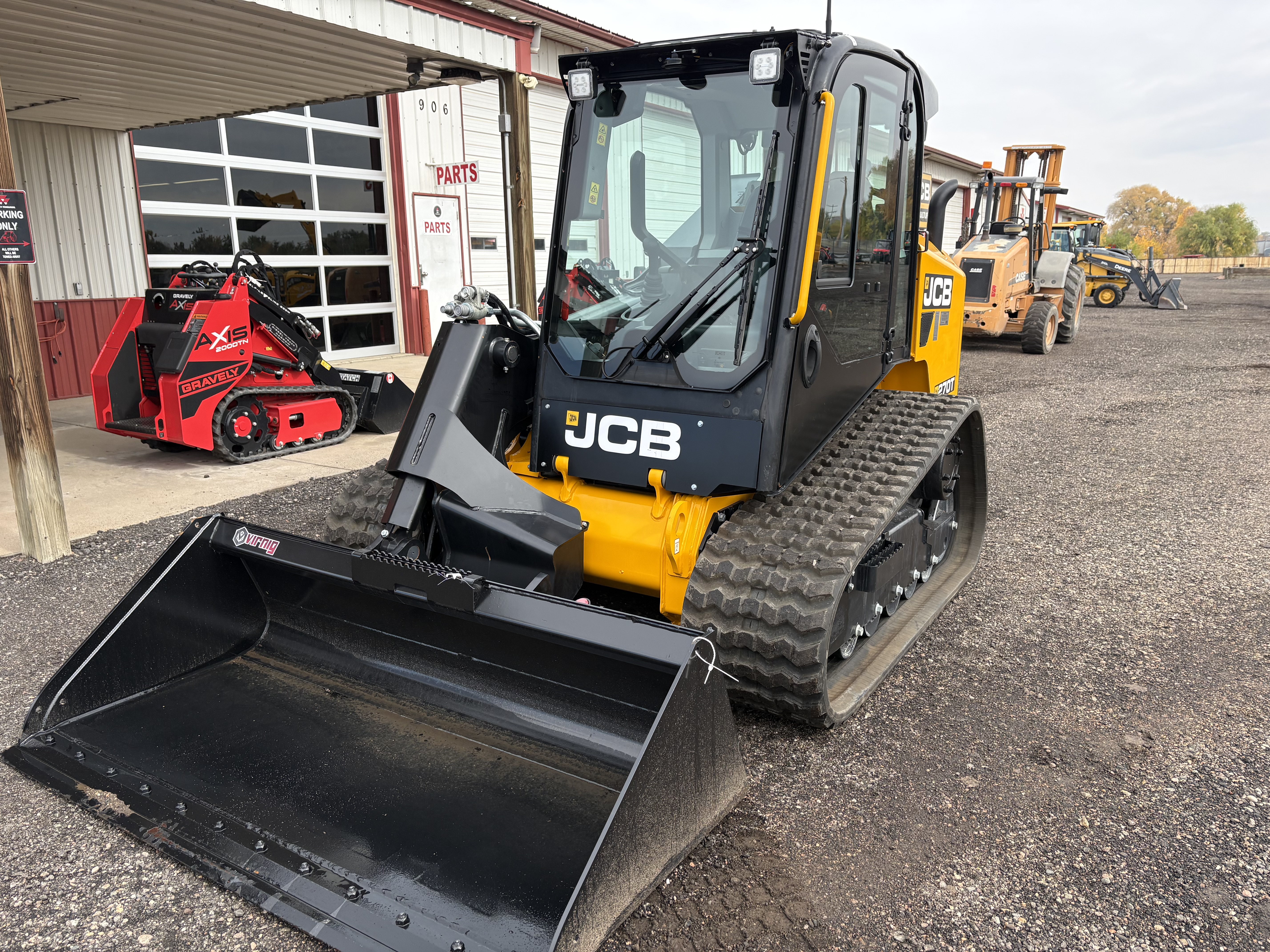 2024 JCB 270T Loader