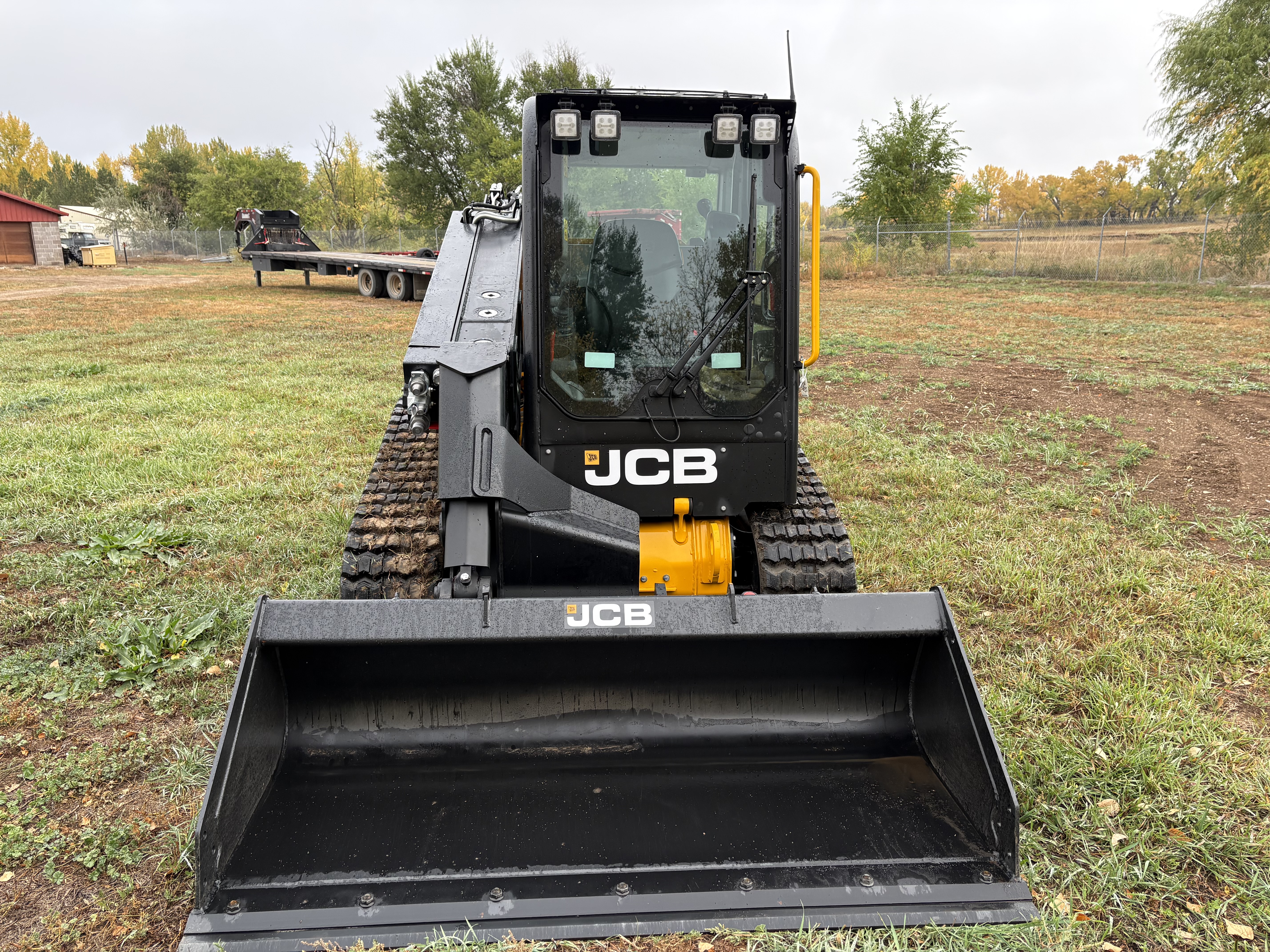2026 JCB 2TS-7T Loader