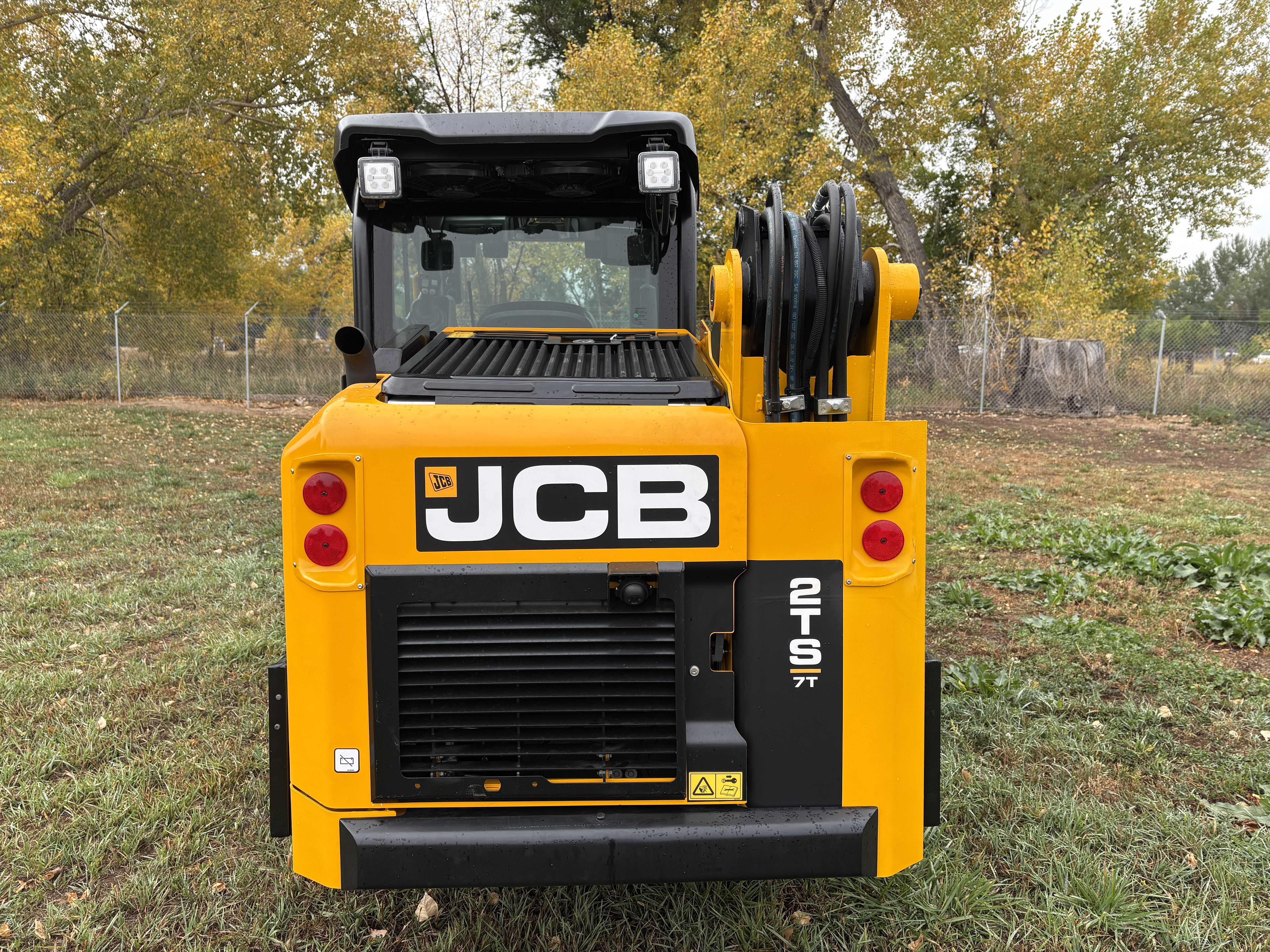 2026 JCB 2TS-7T Loader