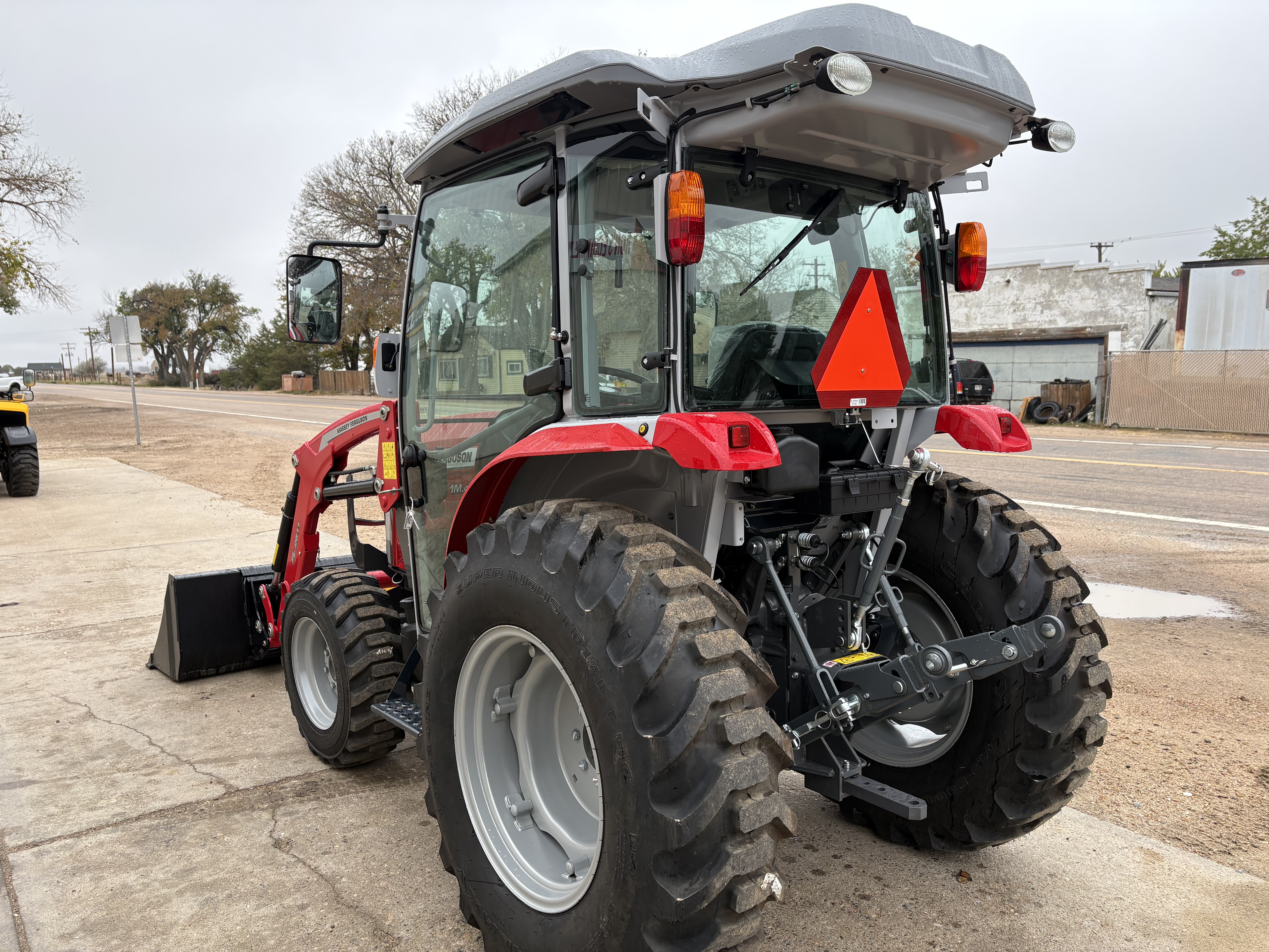 2026 Massey Ferguson MF 1M.40 Tractor