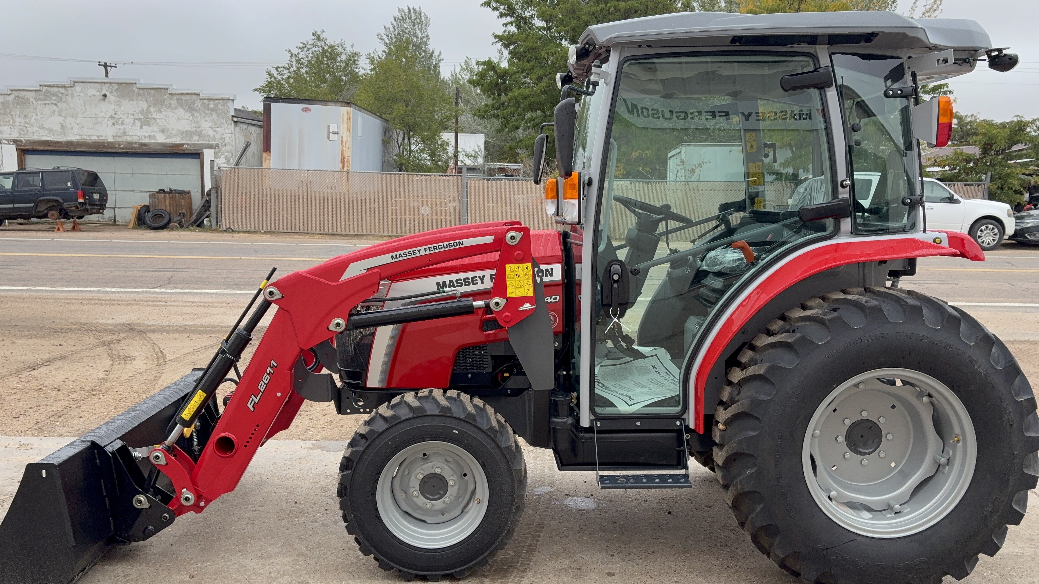 2026 Massey Ferguson MF 1M.40 Tractor